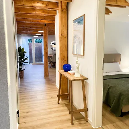 Coming In Apartment *