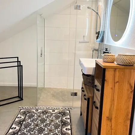 Coming In 아파트 바우나탈