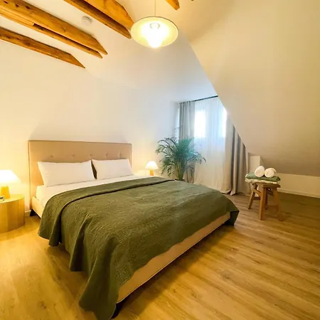 Coming In * Baunatal