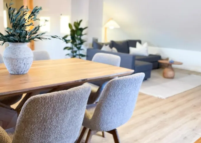 Coming In דירה *